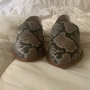 Treasure&Bond faux snakeskin flats